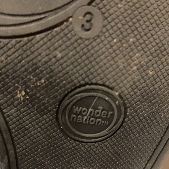 PRE-LOVED WONDER NATION SIZE 3 GREY TASSLE ZIPPERED BOOTS - Picture 5 of 12